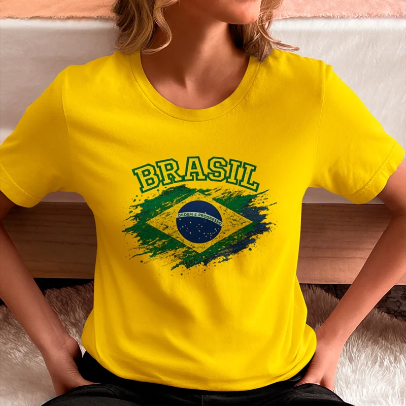 Camiseta Brasil Feminina Copa do Mundo 2026 Bandeira